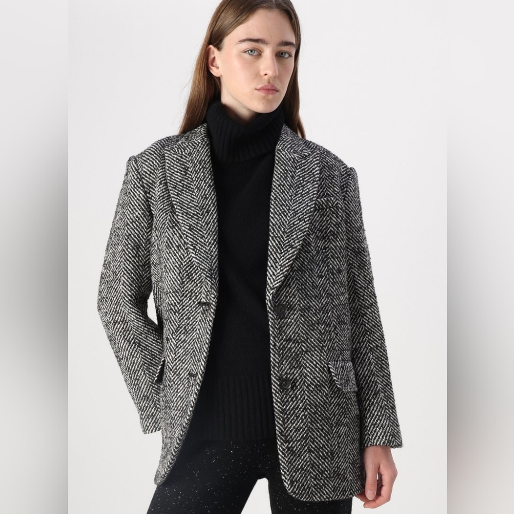 Massimo Dutti Herringbone Blazer